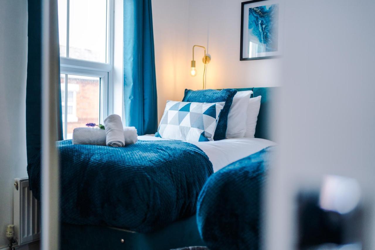 Pristine 2-Bed House In Chester By 53 Degrees Property, Ideal For Families & Small Groups, Great Location - Sleeps 6 Hough Green 외부 사진